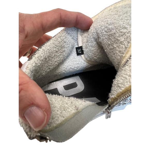 P448 Sneakers Womens 37 (US 6.5)‎ High Top Glitter Snakeskin Lace Skater Grunge - Picture 7 of 8